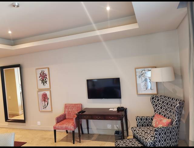2 BEDROOM APARTMENT FOR SALE IN UMHLANGA RIDGE